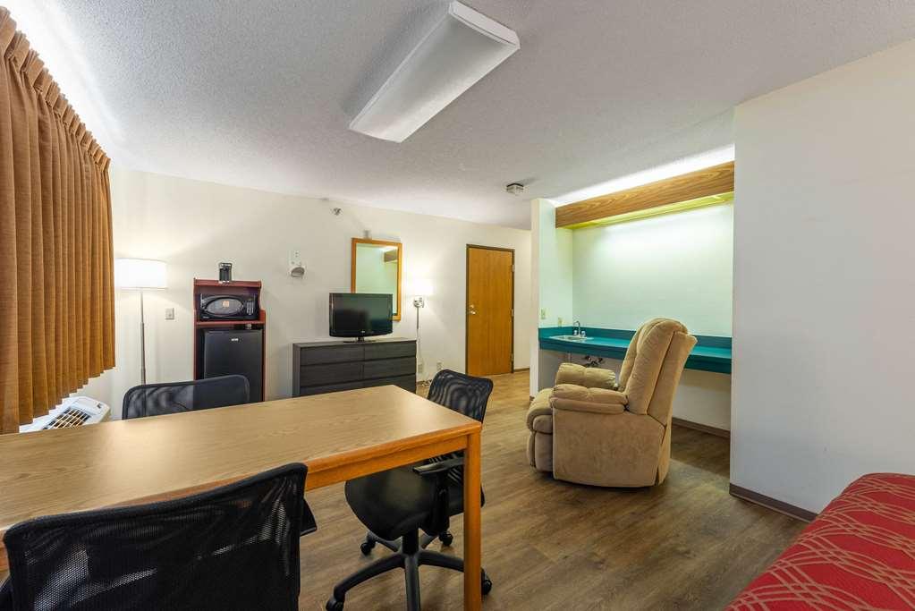 エコノ ロッジ オートンビル Ortonville 部屋 写真